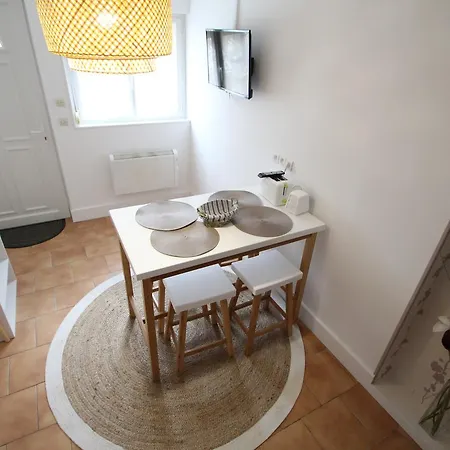 Bed & Breakfast La 3*